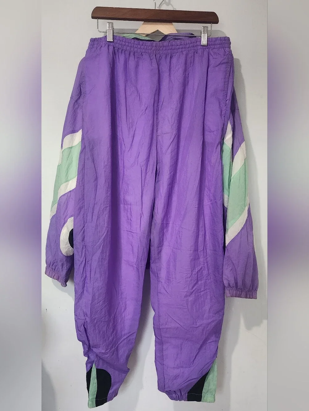 Vintage Windbreaker 2 Piece Set - Picture 3 of 8